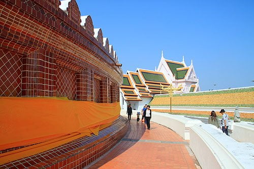 The World S Tallest Stupa In Nakhon Pathom Thailand Redcat